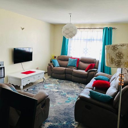 Jacky'S Milimani Suites Nakuru Extérieur photo