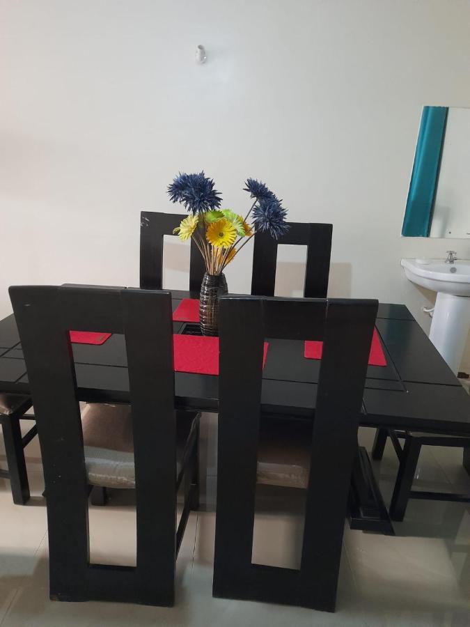 Jacky'S Milimani Suites Nakuru Extérieur photo