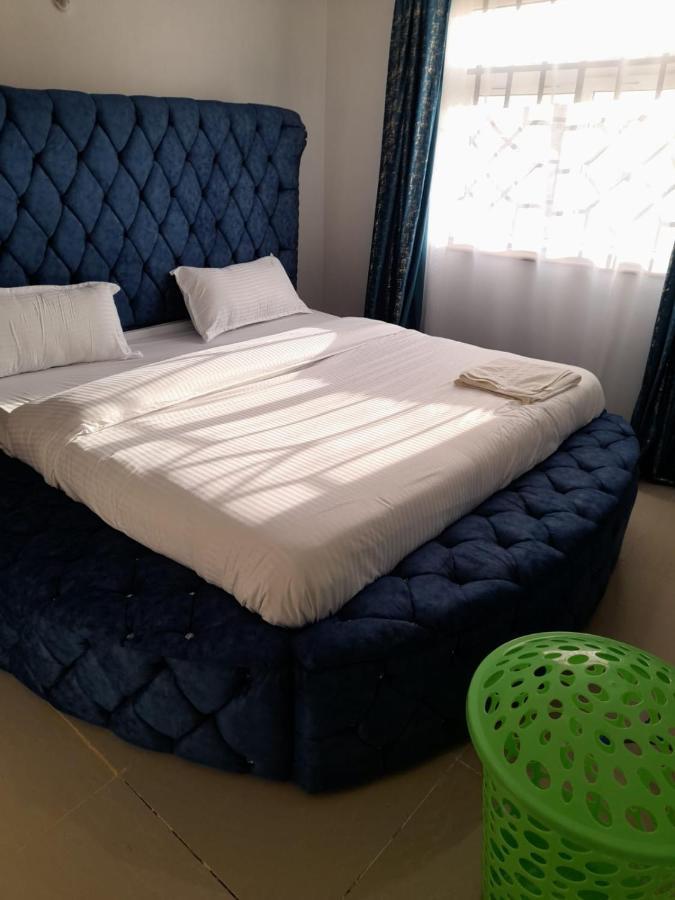 Jacky'S Milimani Suites Nakuru Extérieur photo