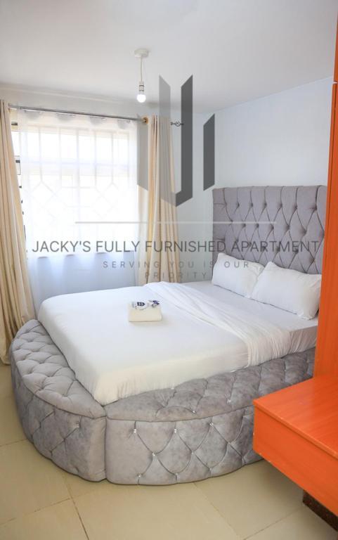 Jacky'S Milimani Suites Nakuru Extérieur photo