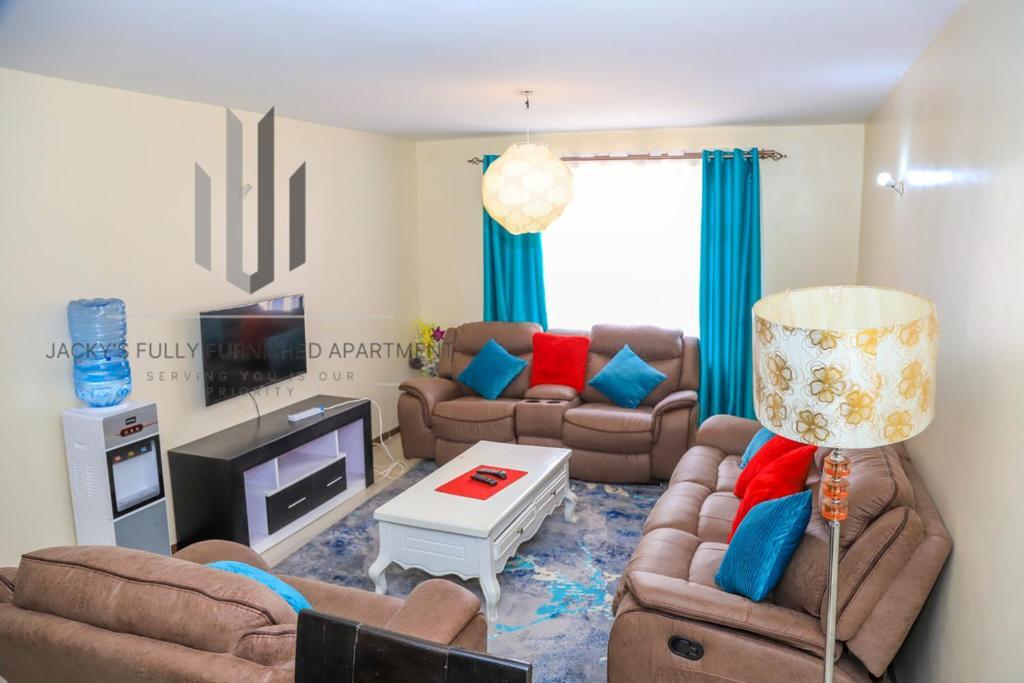 Jacky'S Milimani Suites Nakuru Extérieur photo