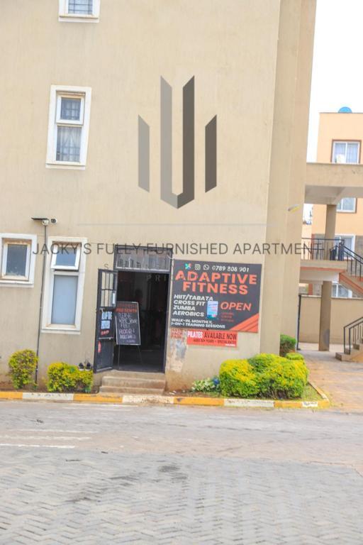 Jacky'S Milimani Suites Nakuru Extérieur photo